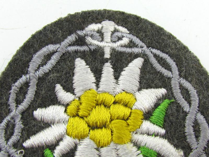Wehrmacht Gebirgsjäger Edelweiss sleeve badge