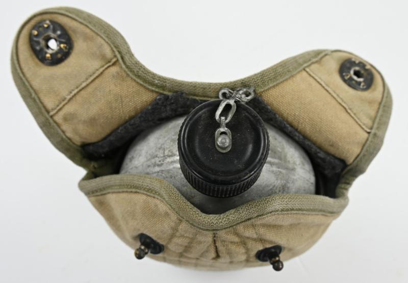 US M-1941 Cavalry/Paratrooper Canteen