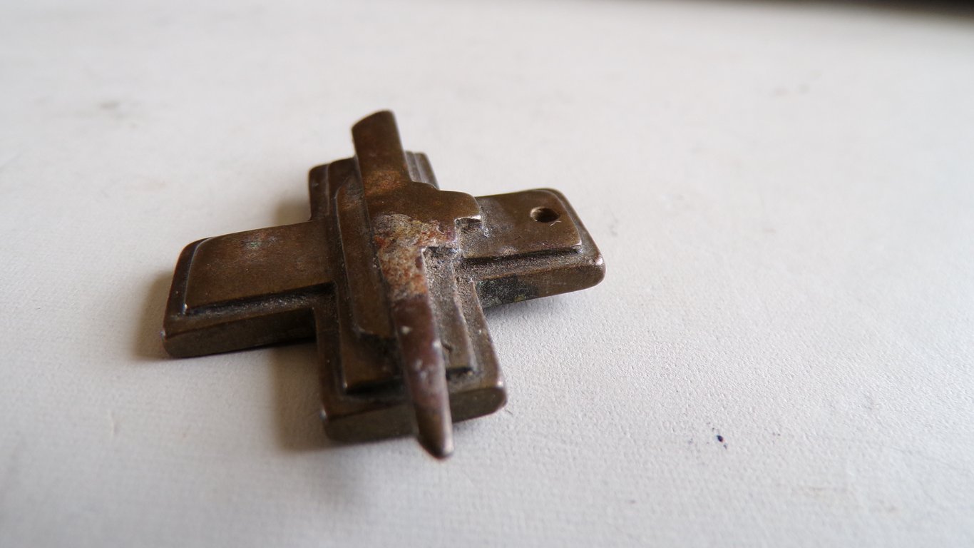 Kriegsmarine 10th U-Boat Flotilla Cap Badge