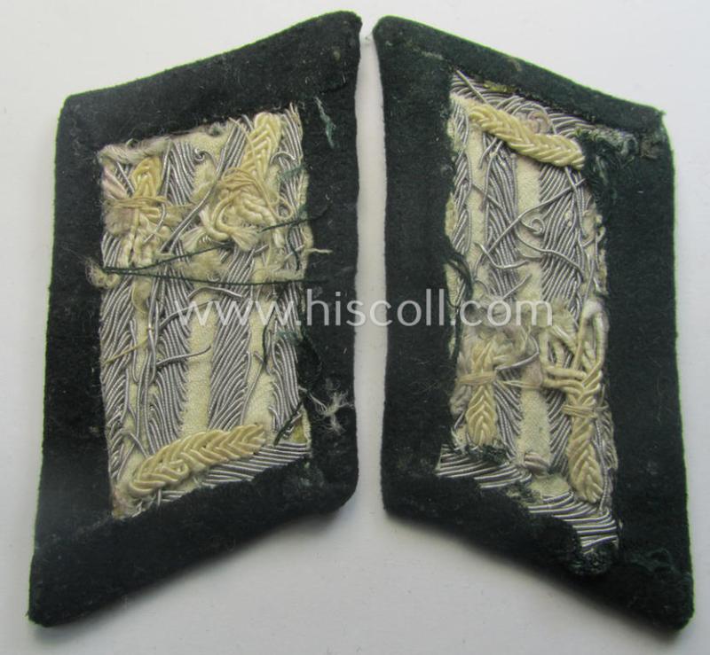 Pair of WH (Heeres) collar-tabs (ie. 'Kragenspiegel für Offiziere'): 'Offizier der Infanterie-Trpn.'