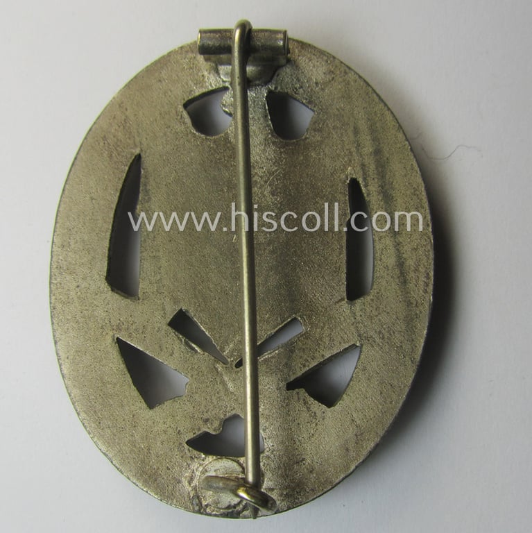 Attractive - and only minimally used! - 'Allgemeines Sturmabzeichen' (or: General Assault Badge ie. GAB) being a typical unmarked, zinc-based- (ie. 'Feinzink'-) and/or: 'flat-back'-pattern as was (I deem) produced by the: 'Gustav Brehmer'-company