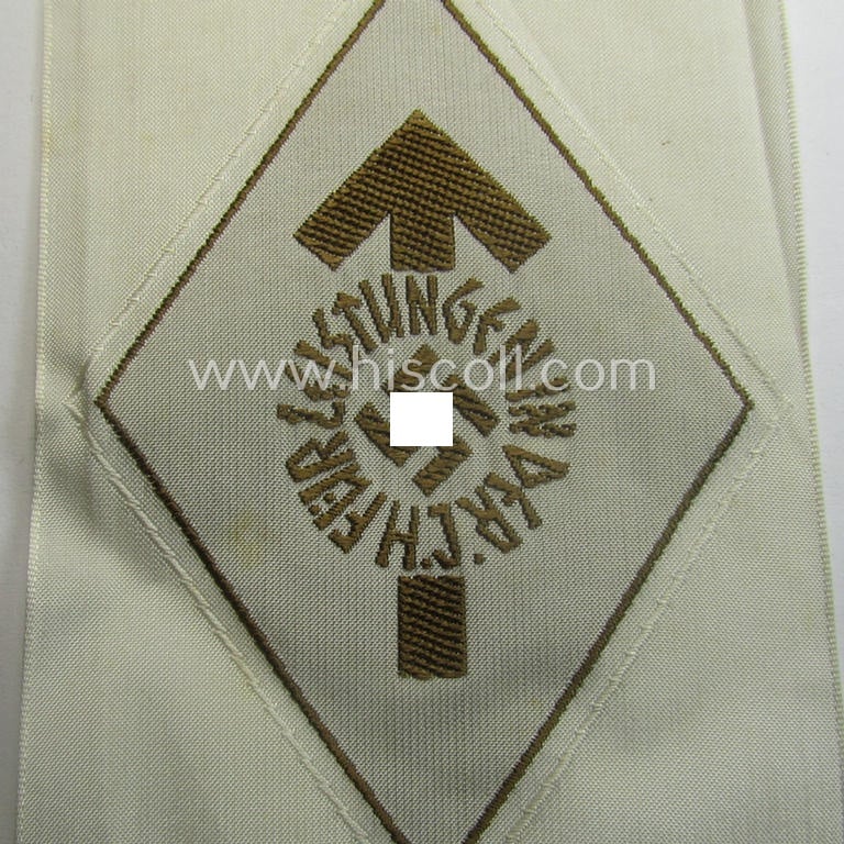 HJ- (ie. 'Hitlerjugend') 'Leistungsabzeichen in Bronze in Stoff' that retains its period-attached 'RzM'-etiket