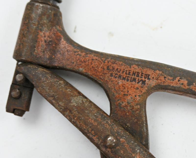 German WH Metal Punch Tool