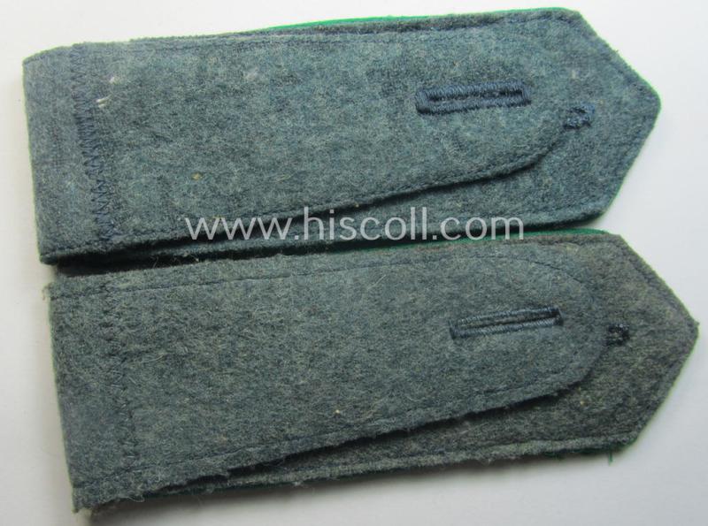 Pair of EM- (ie. NCO-) type 'Sicherheitsdienst'- (ie. 'SD'-) related shoulderstraps: 'Schützmannschaften' (ie. 'Schuma')