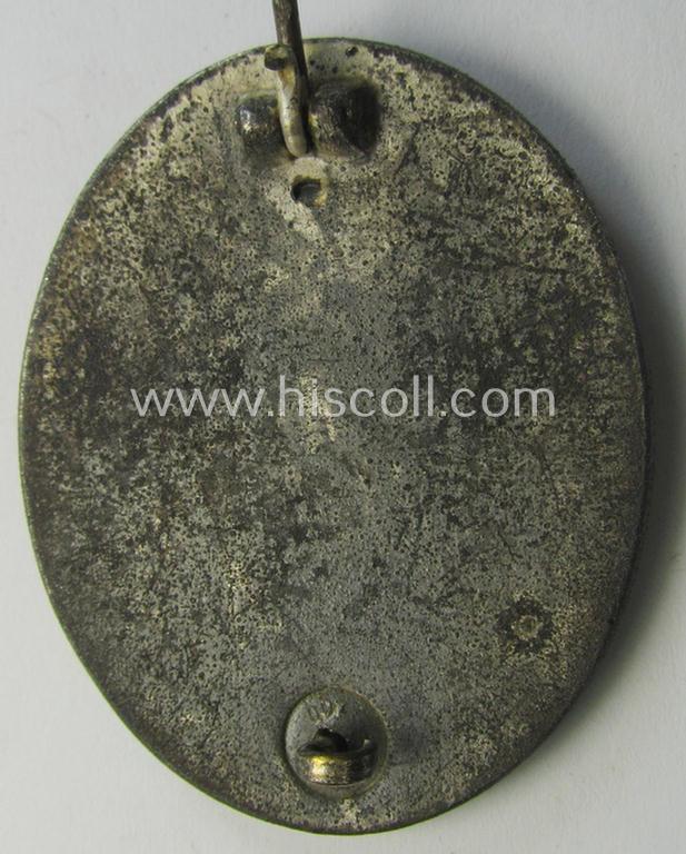 Attractive - and only moderately used - 'Verwundeten-Abzeichen in Silber' (or: silver-class wound-badge) being a neatly maker- (ie. '100'-) marked example as was produced by the: 'Rudolf Wächtler u. Lange'-company