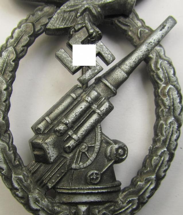 Attractive, later-war period- and/or: zinc- (ie. 'Feinzink'-) based- example of a non-maker-marked, WH (Luftwaffe) 'Flakkampfabzeichen' (or: airforce anti-aircraft badge) as was produced by the: 'Wilhelm Deumer'-company