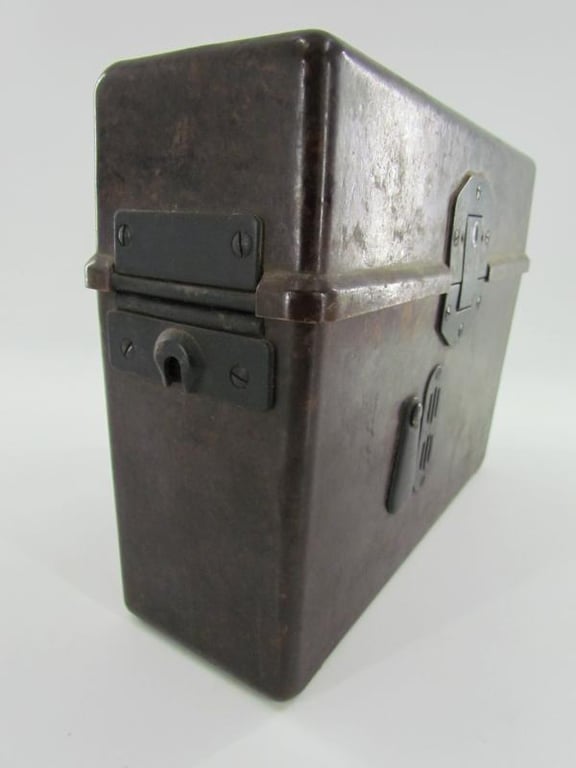 Wehrmacht FF33 Field Telephone ( Saba 1941 )