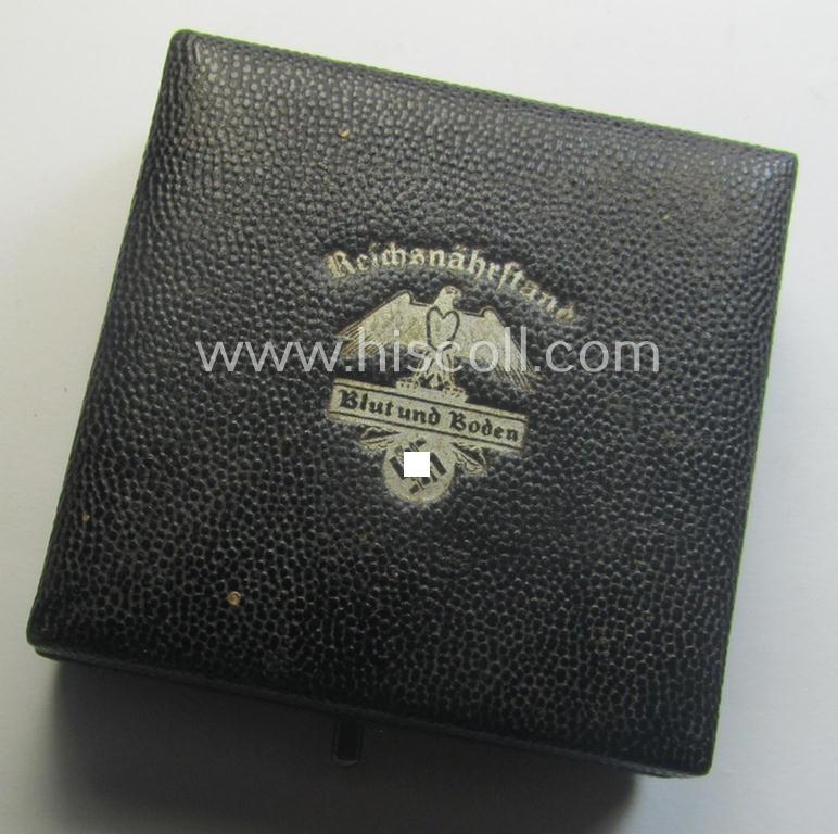 Greyish-silver-toned, 'Reichsnährstand'- (ie. 'RNSt.'-) related, commemorative-award-plaque entitled: '5. Reichsnährstands-Austellung - Blut und Boden - Leipzig 1939 - Rohmilch' and that comes stored in its period etui