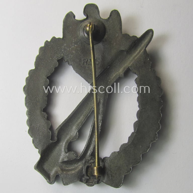 Hardly used, 'Infanterie Sturmabzeichen in Bronze' being a clearly maker- (ie. 'RS&S'-) marked, 'semi-hollow-back' example by the desirable maker: 'Richard Sieper u. Söhne' as was executed in golden-bronze-coloured, zinc-based metal