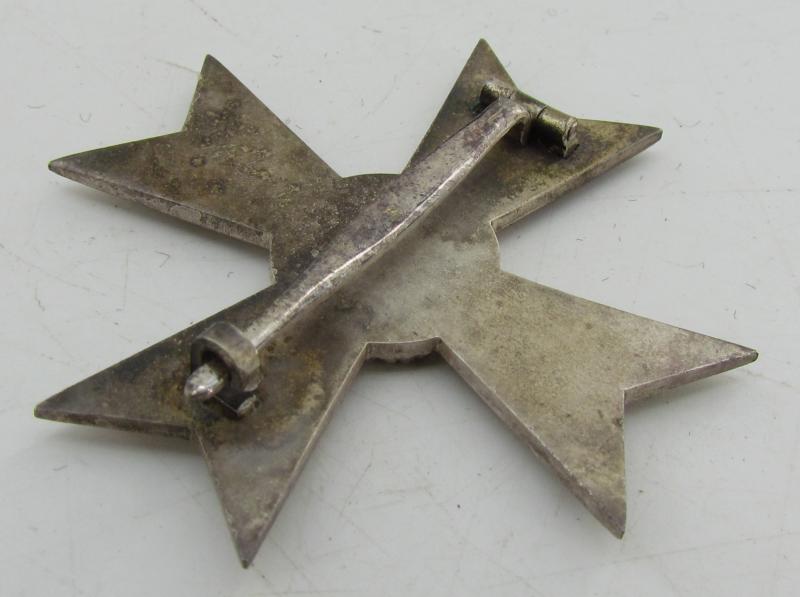 War Merit Cross (KVK) first Class without Swords in case (4)