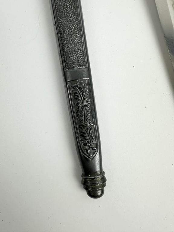 WW2 German 2nd Model Luftwaffe Dagger with portepee