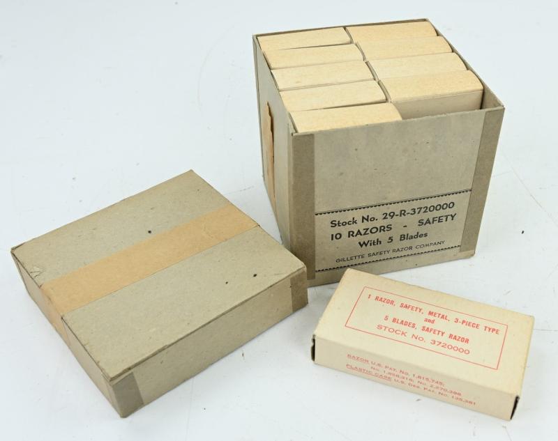 US WW2 Enlisted Men 'Gillette' Safety Razor in case
