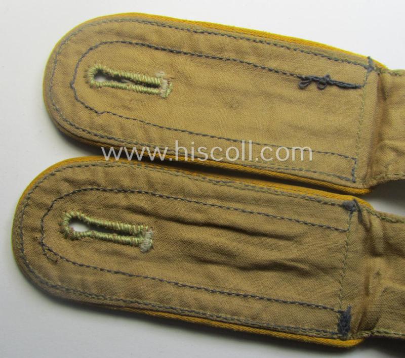 Pair of WH (Luftwaffe) 'tropical-styled' shoulderstraps (as was specifically for usage on the tropical-shirts ie. tunics) as was intended for usage by an: 'Uffz. der Flieger- o. Fallschirmjäger-Trpn.'
