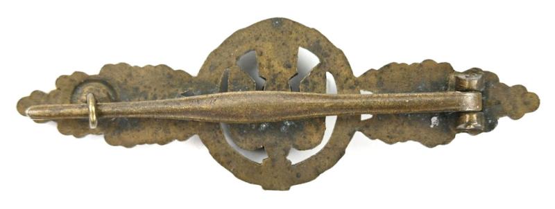 German LW Bomber Clasp in Bronze
