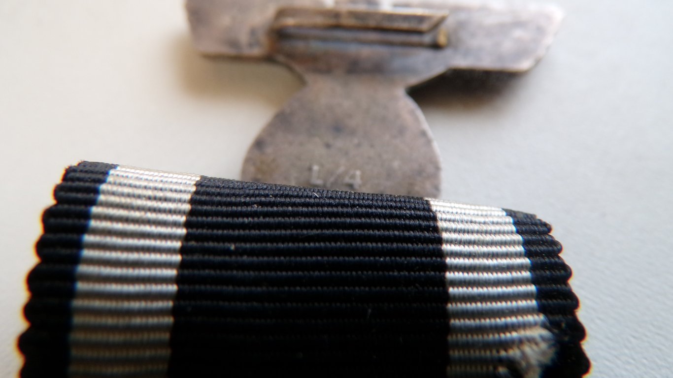 1939 Clasp to the 1914 Iron Cross 2nd Class