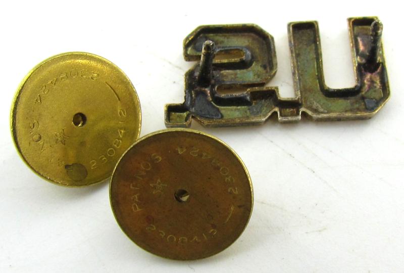 1x US WWII Collar Pin U.S