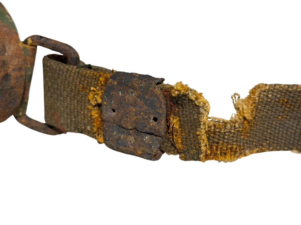 MG 42 Camouflaged Spare-barrel container