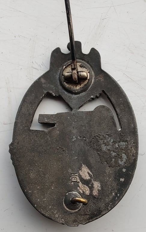 Original Panzer Assault Badge Bronze by Hermann Aurich (Panzerkampfabzeichen in Bronze)