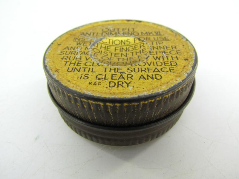 British WWII Civil Defence(Police/Fire service,Wardens) Gasmask & Carrying bag