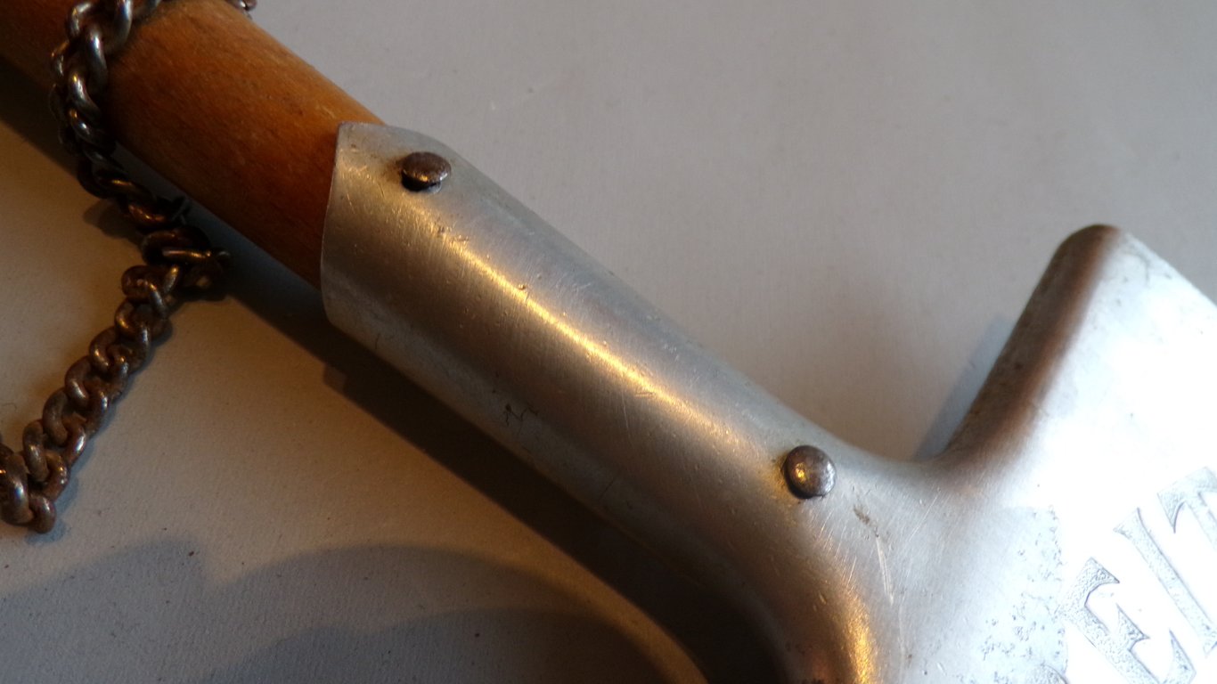 RAD Miniature Remembrance Spade