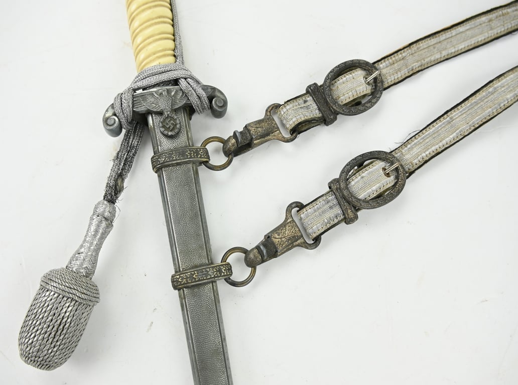 German WH Officer's Dagger with Hanger