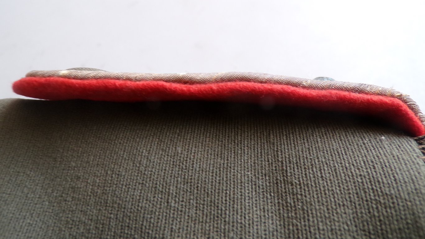 Tunic of an Oberleutnant Artillerie