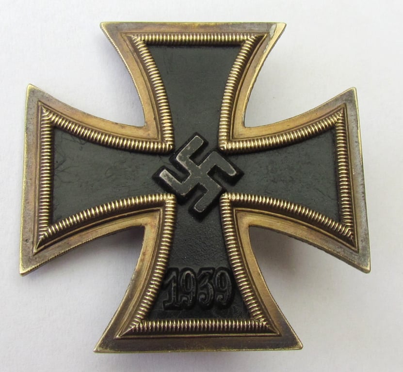 Iron Cross 1st Class 1939 (Eisernes Kreuz 1. Klasse) ( Paul Meybauer )