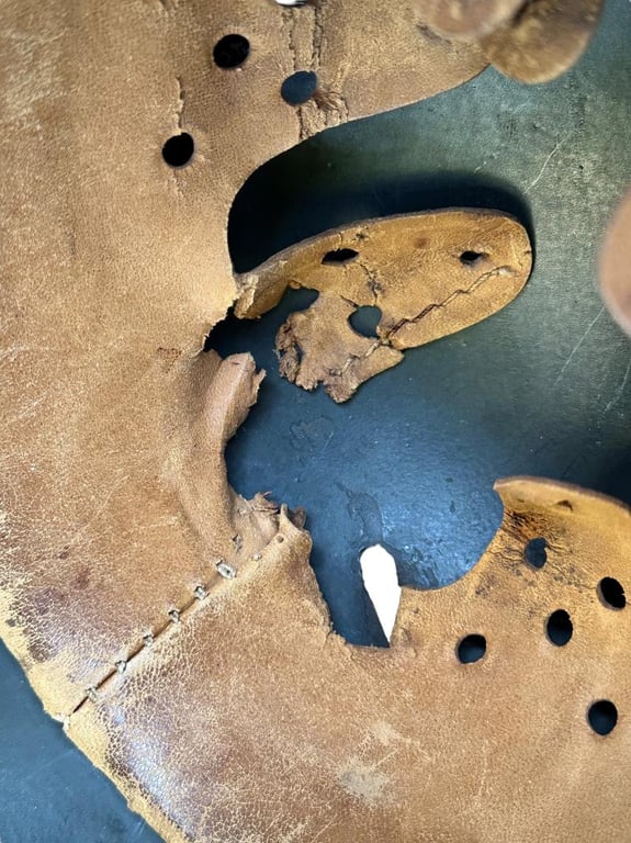 Q64 Polizei Double Decal Helmet '' Battle-Damage ''