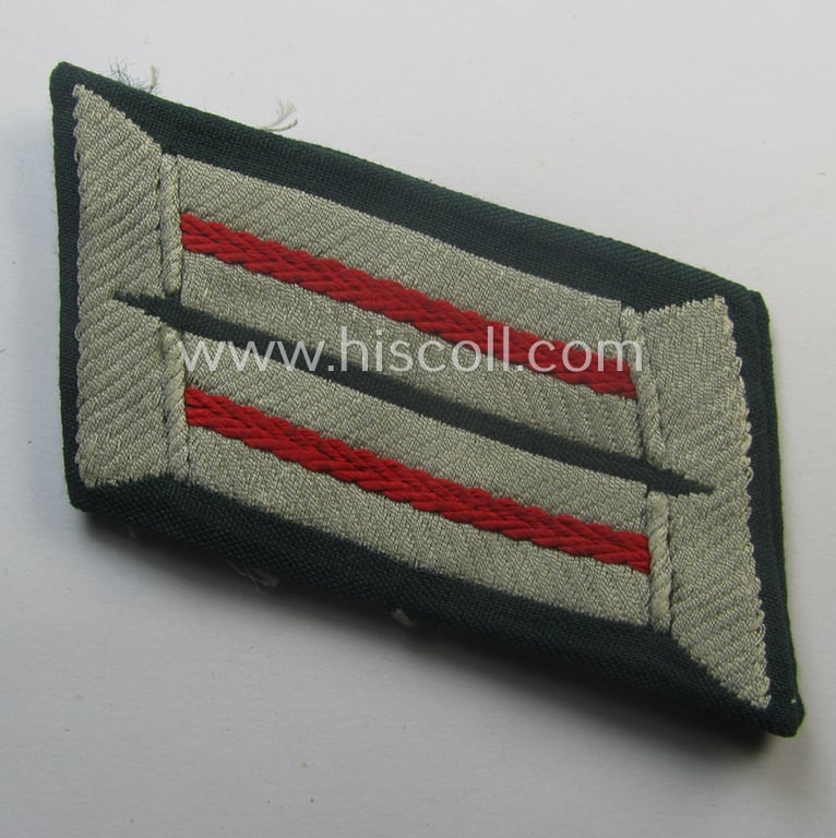 Pair of WH (Heeres) later-war-pattern, officers'-type collar-tabs (ie. 'Kragenspiegel für Offiziere') as entirely executed in 'BeVo'-weave pattern as was intended for an officer serving within the: '(Sturm)Artillerie-Trpn.'