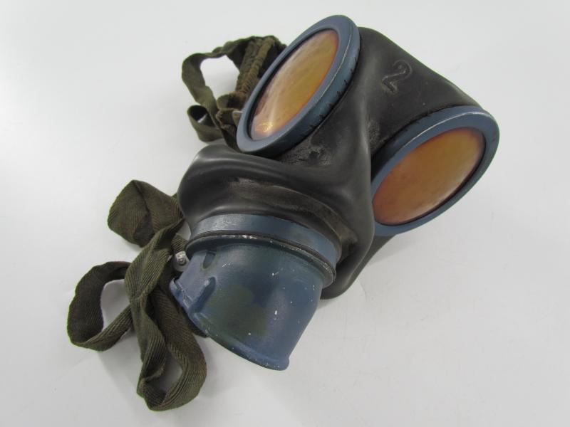 WH/SS Gasmask Cannister With M38 Gasmask and Filter