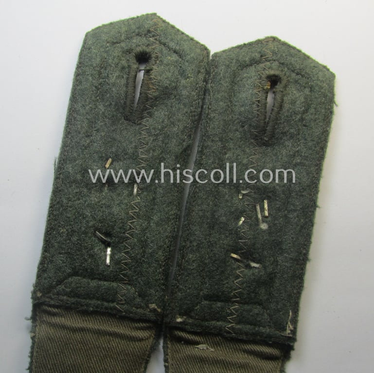 Pair of early-period- (ie. 'Reichswehr'-era- and/or 'pointed-styled'), WH (Heeres) 'cyphered' NCO-type shoulderstraps: 'Feldwebel des Infanterie-Rgts. 18'