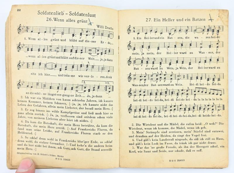 German WH Marching Songs Pocket Book