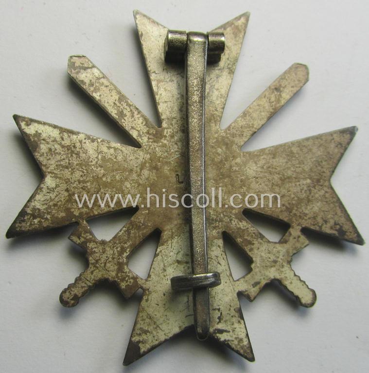 Medal-set: 'Kriegsverdienstkreuz 1. Kl. mit Schwertern' being a maker- (ie. 'L/11'-) marked (and/or: 'Buntmetall'-based!) specimen that comes stored in its original, luxuriously-styled KvK-etui as issued and stored for decades