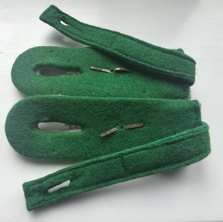 WWII Gebirgsjäger/Jäger officer shoulder boards