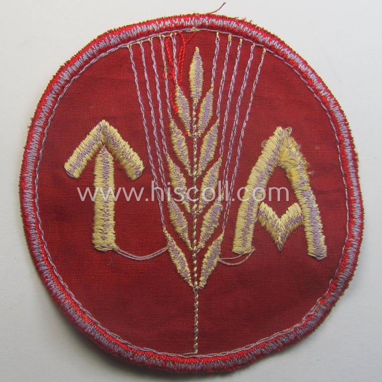 Machine-embroidered, so-called: 'Arbeidstjenesten (AT)' (or: Norwegian labour-service) womens'-service arm-badge (ie: 'Ärmelabzeichen')