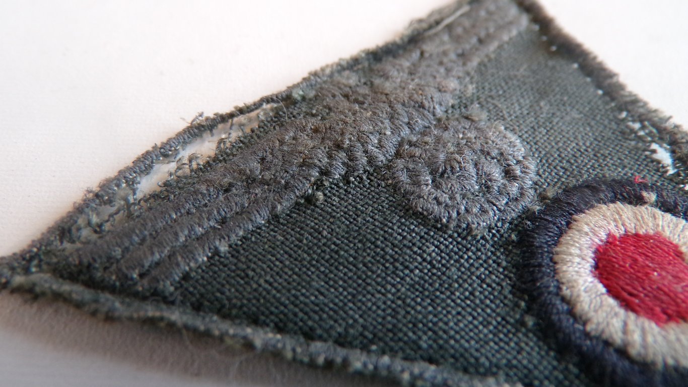 Cap removed M43 cap trapezoid