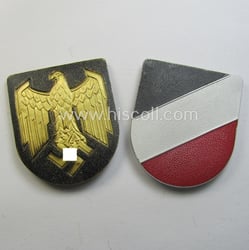 Pair of WH (Kriegsmarine) tropical, aluminium-based eagle-'pith-helmet'-shields