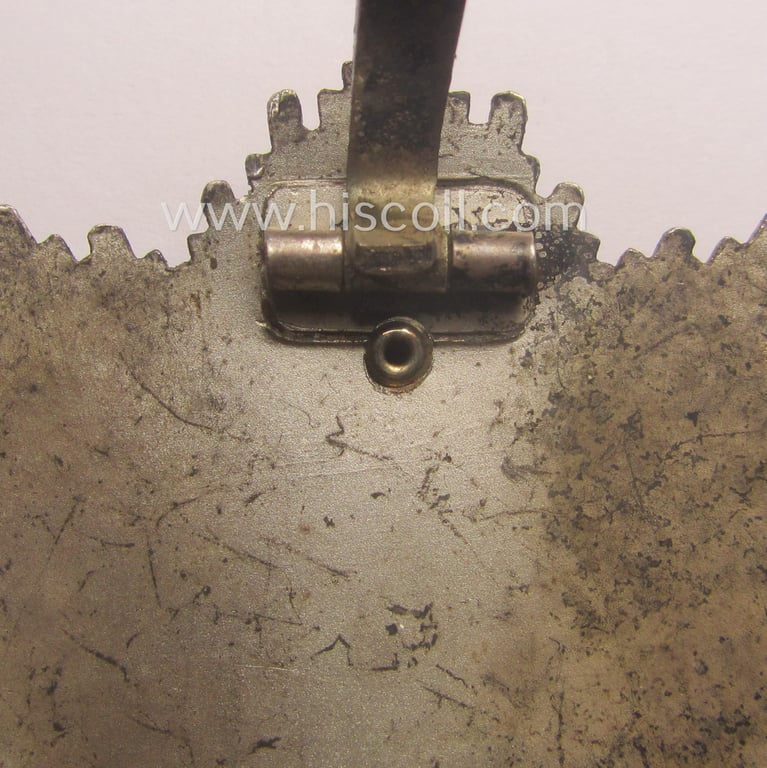 Stunning, neatly maker- (ie. '20'-marked-) example of WH (Heeres, LW etc.) 'Deutsches Kreuz in Silber' (or DKiS) being a (regular- ie. 'light-weight') piece that was produced by the: 'C.F. Zimmermann'-company