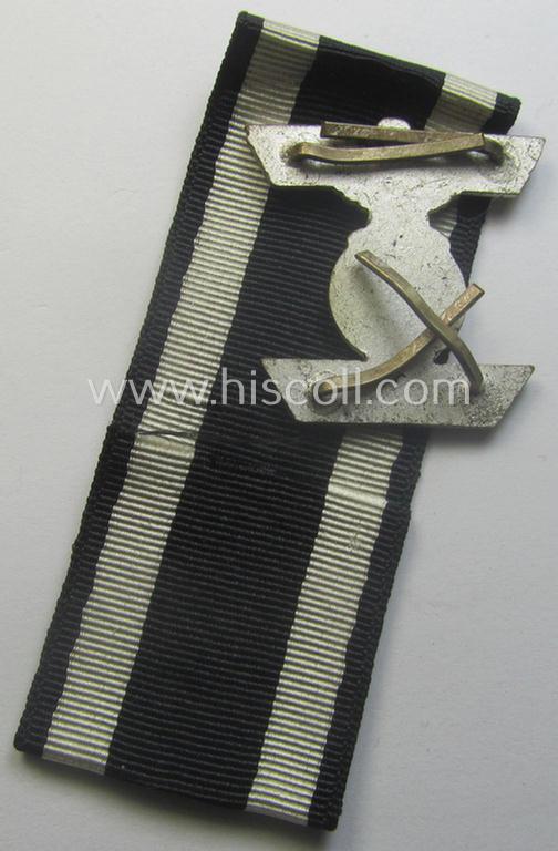 Moderately used- and/or worn (but not mounted!) example of a: 'Wiederholungsspange zum EK II. Kl.' as was (I deem) produced by the: 'Wilh. Deumer'-company