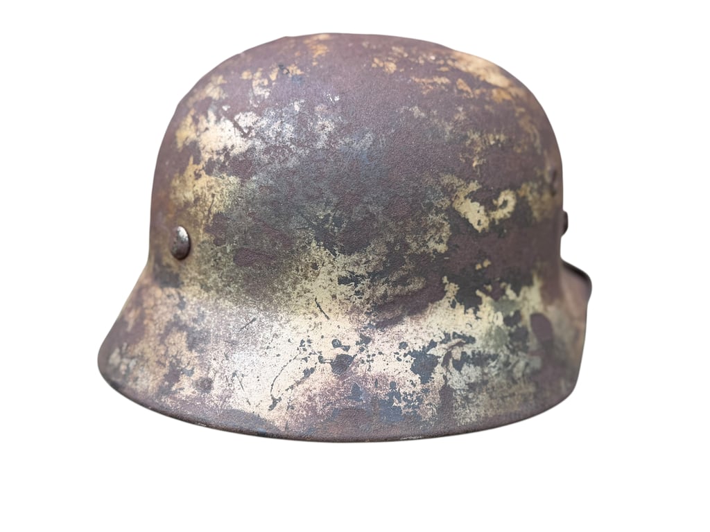 WH (HEER) M40 Camouflaged Helmet