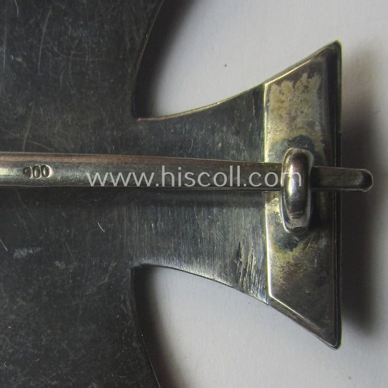 WWI-period 'Eisernes Kreuz 1. Klasse' being a truly converse-shaped and/or genuine silver-based- (ie. '900'-marked!) example that is void of a makers'-designation