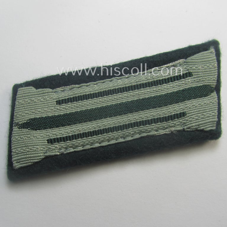 Pair of WH (Heeres) 'standard-issue'-pattern WH (Heeres) collar-tabs (or: 'Einheitskragenspiegel') being of the 'generic-pattern'