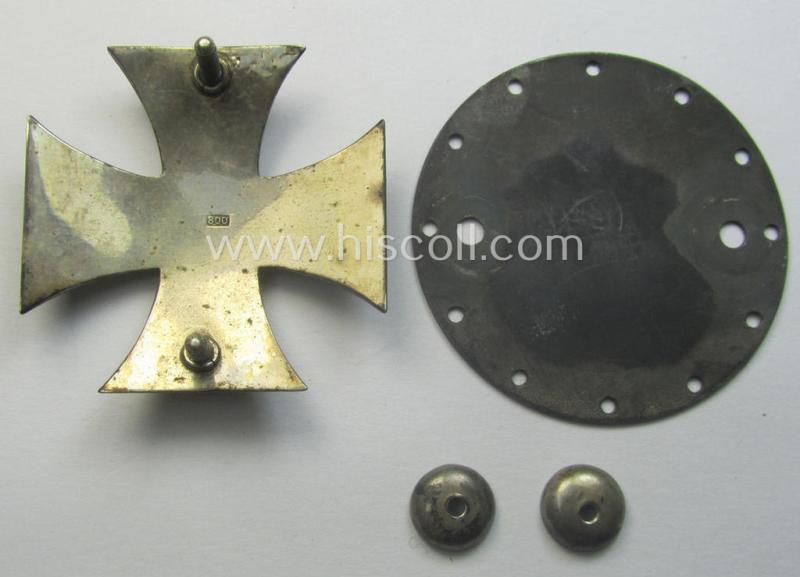 Very unususal, WWI-period Iron Cross 1st class (or: 'EK 1. Klasse') being a typical non-maker-marked example that comes mounted onto its functional 'screw-back'- (ie. 'an der Schraube'-) set-up