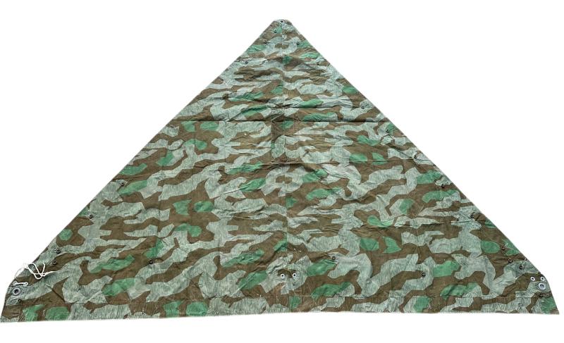 WH Shelter Quarter 'bakelite buttons' 1942