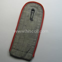 Single, WH (LW) 'blaumelliertes' shoulderstrap: 'Soldat der Flak-Art.Trpn.'