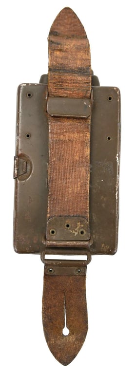 British WW2 L.E. No.4 Flashlight