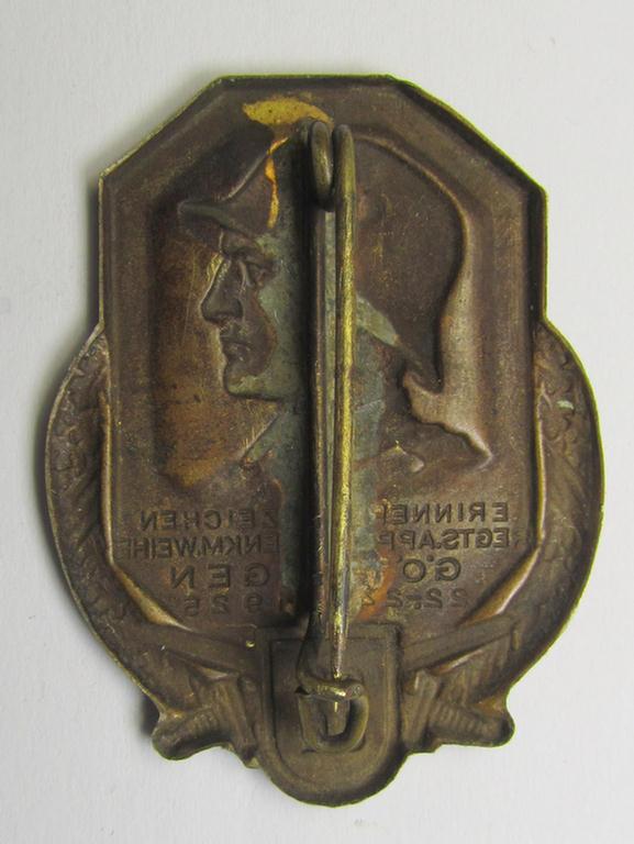Golden-bronze-toned- and/or copper-based, pre-'Reichswehr'-related day-badge (ie. 'tinnie' or: 'Veranstaltungsabzeichen') as was issued to commemorate the: 'Regimentsapell u. Denkmalweihe - Göttingen - 22.24.-8-1920'