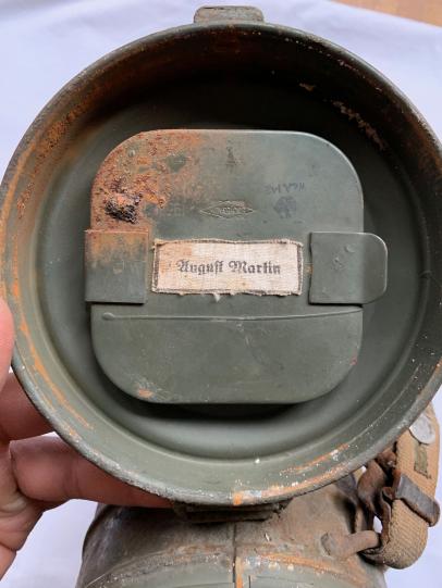 WH (Heer) M30 Gasmask Canister with Carryinng Straps