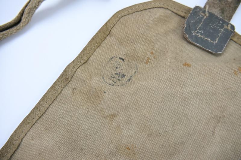 Italian WW2 M33 Gasmask Pouch