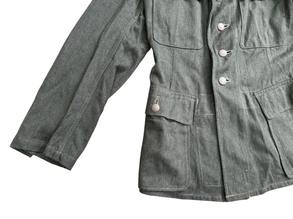 Wehrmacht ( Heer ) ‘Drillich’ (HBT) M43 Field Blouse RB Numbered 1944.
